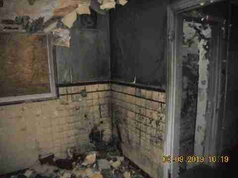 2901 Fullerton (21)_m.jpg